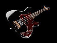 Бас-гитара Squier by Fender Eva Gardner Precision Bass RW (030-1077-506) Black 