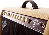 Комбоусилитель для электрогитары Fender Super-Sonic 22 Blonde (216-0006-400)